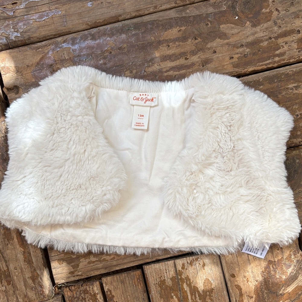 Cat & Jack Cream Faux Fur Vest